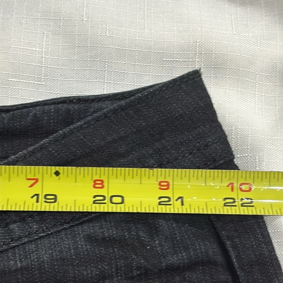 (T6) Vintage Apple Bottoms jeans with silver embroidery from the 2000s. Size 22. - Picture 8 of 14